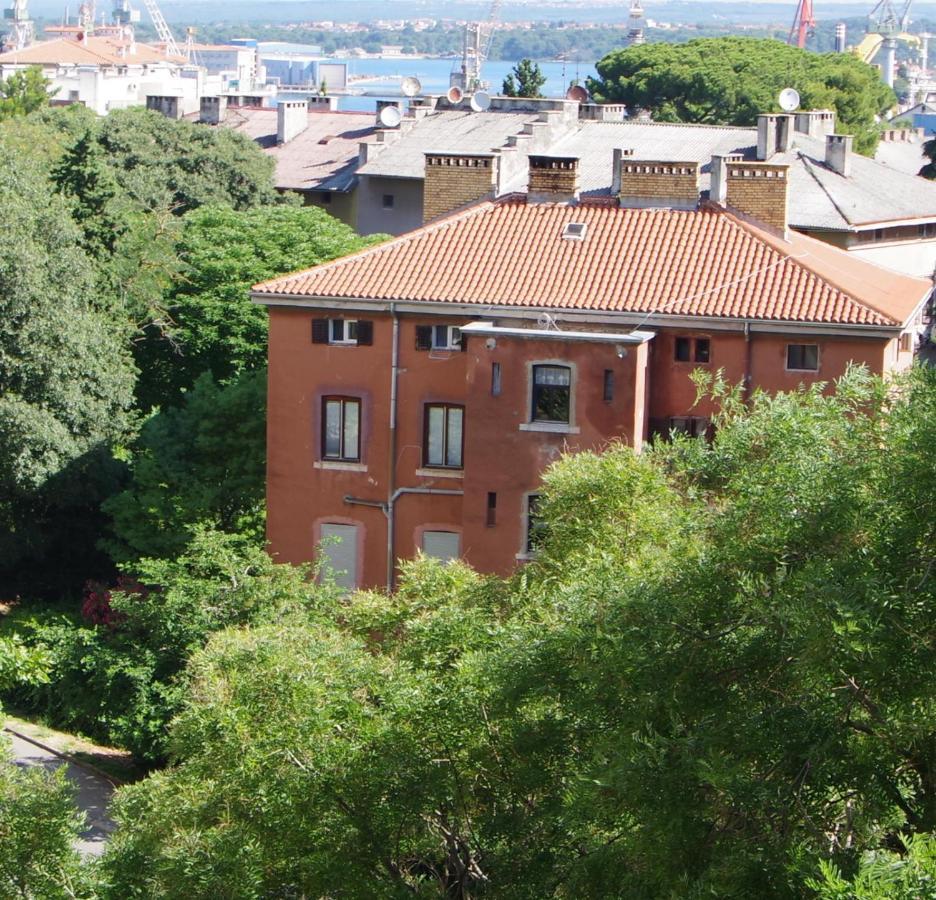 Appartement Bright & Modern 2-bedroom Flat In *